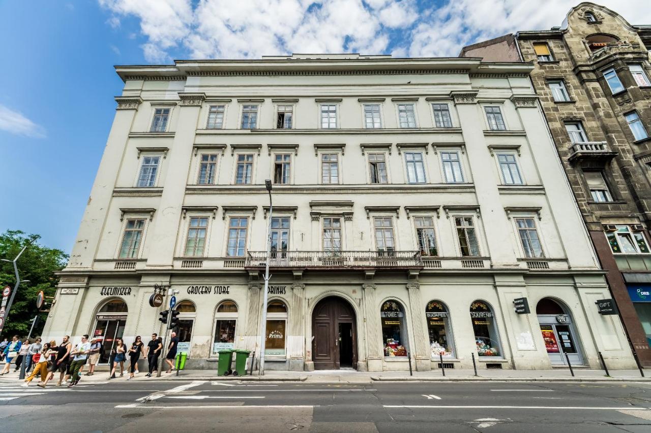 Simply The Best Location Budapesta Exterior foto