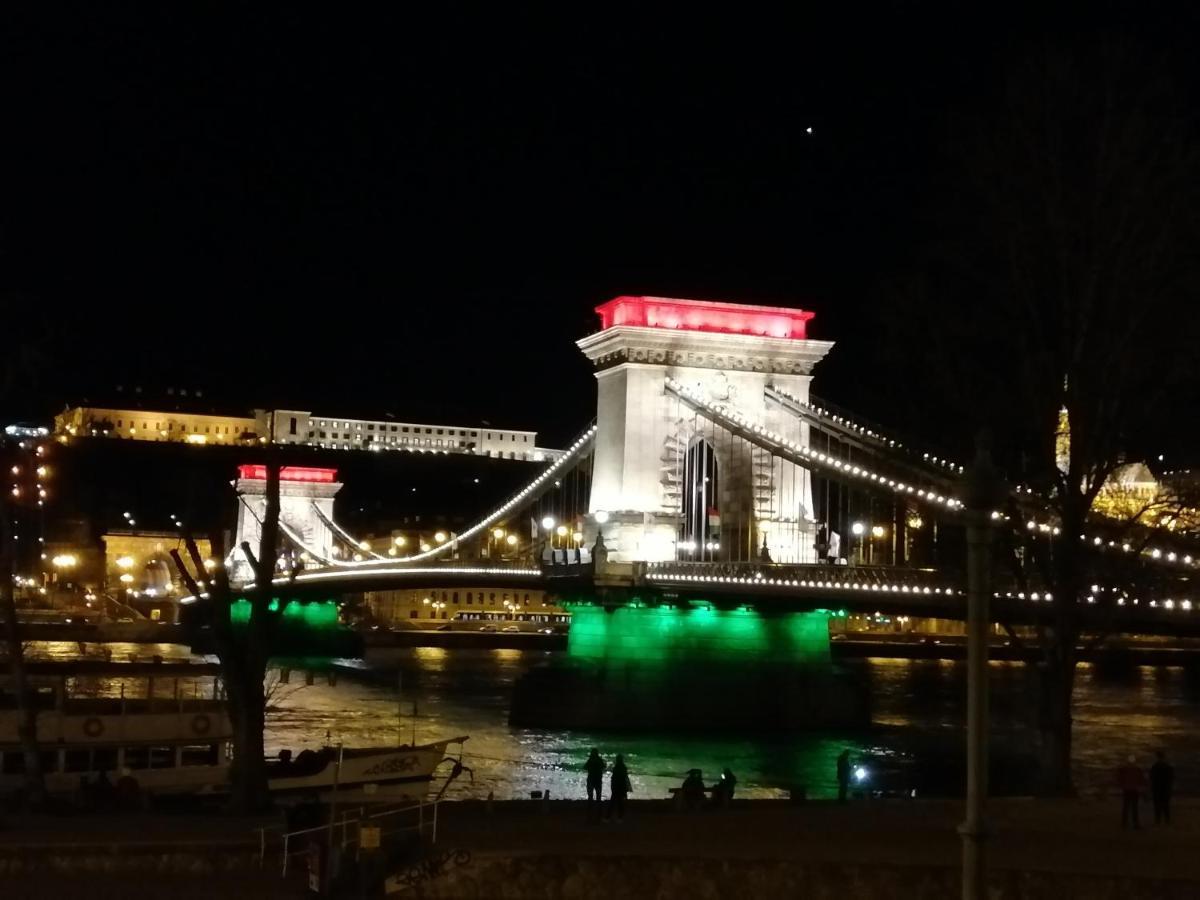 Simply The Best Location Budapesta Exterior foto